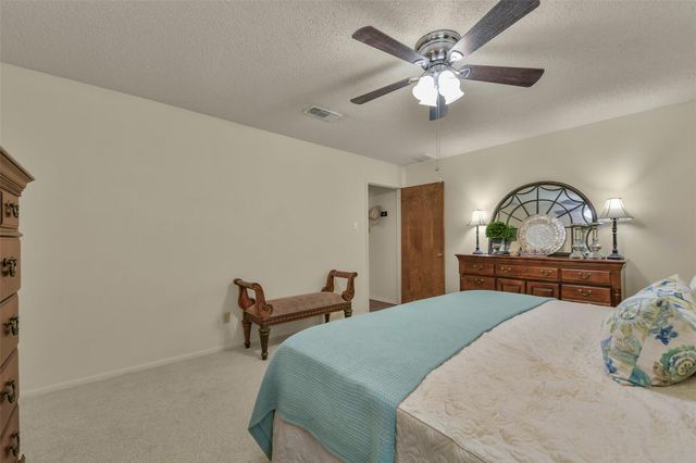 1901 Tulsa Street, Deer Park, TX 77536