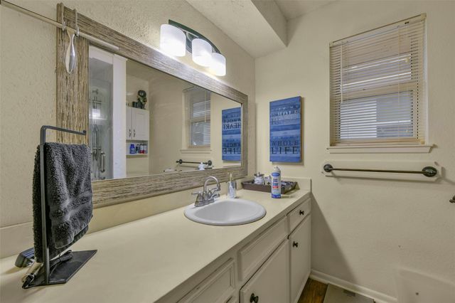 1901 Tulsa Street, Deer Park, TX 77536