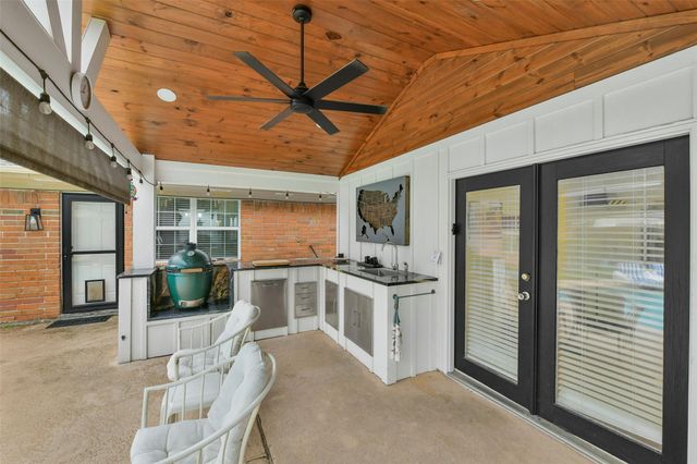 1901 Tulsa Street, Deer Park, TX 77536
