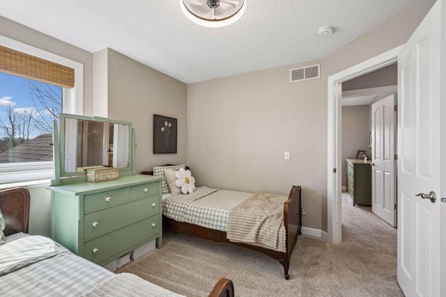 2378 Manuela Drive, Chaska, MN 55318