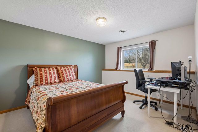 2378 Manuela Drive, Chaska, MN 55318