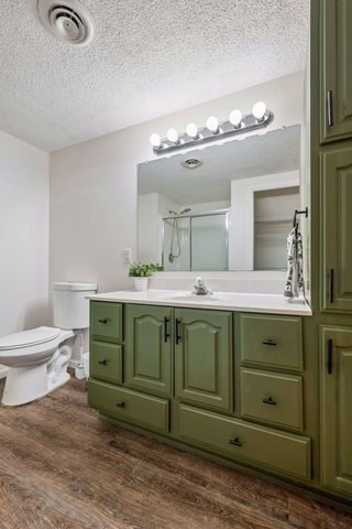 2378 Manuela Drive, Chaska, MN 55318