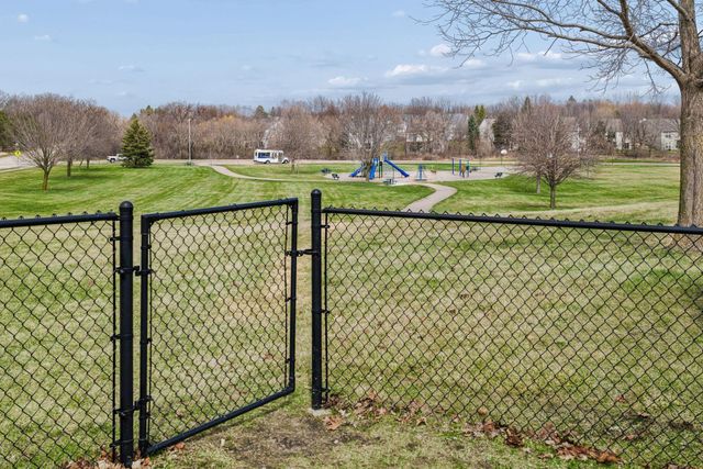 2378 Manuela Drive, Chaska, MN 55318