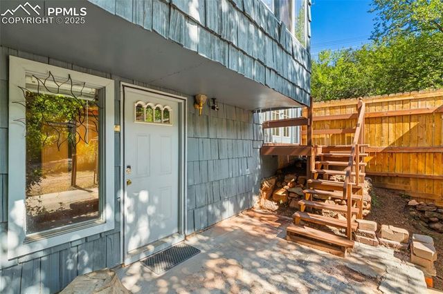 135 South Path, Manitou Springs, CO 80829