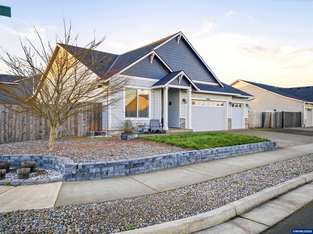 6284 NE Barker St, Albany, OR 97321