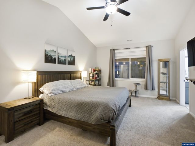 6284 NE Barker St, Albany, OR 97321