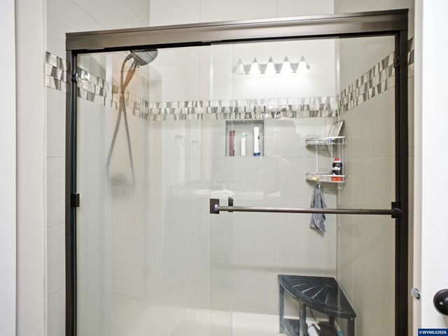 6284 NE Barker St, Albany, OR 97321