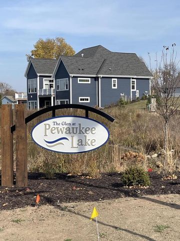 369 Evergreen LANE, Pewaukee, WI 53072