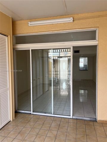 1165 W 38th Ter 35, Hialeah, FL 33012