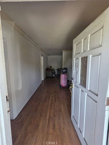354 E Carson, Long Beach, CA 90807