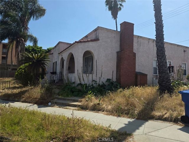 354 E Carson, Long Beach, CA 90807