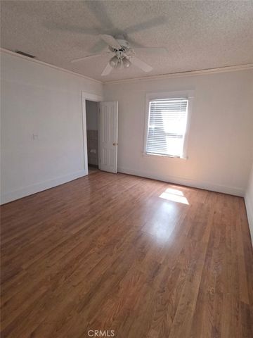 354 E Carson, Long Beach, CA 90807