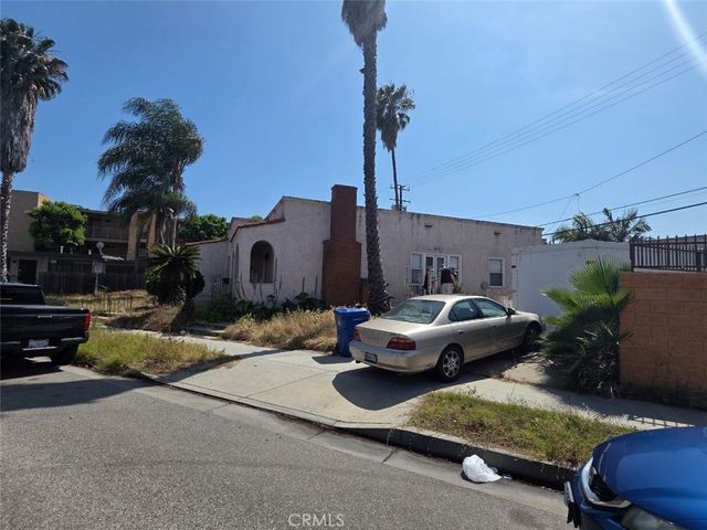 354 E Carson, Long Beach, CA 90807