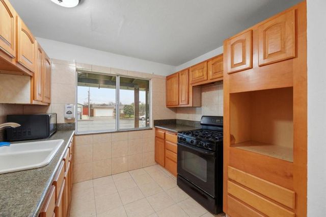 479 Dixon Road, Milpitas, CA 95035