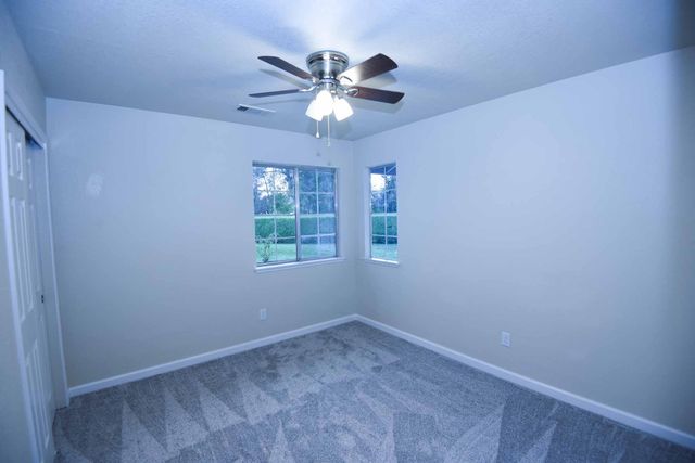 476 NW Aquamarine Way, Redding, CA 96003