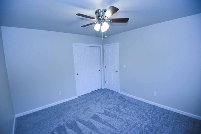 476 NW Aquamarine Way, Redding, CA 96003