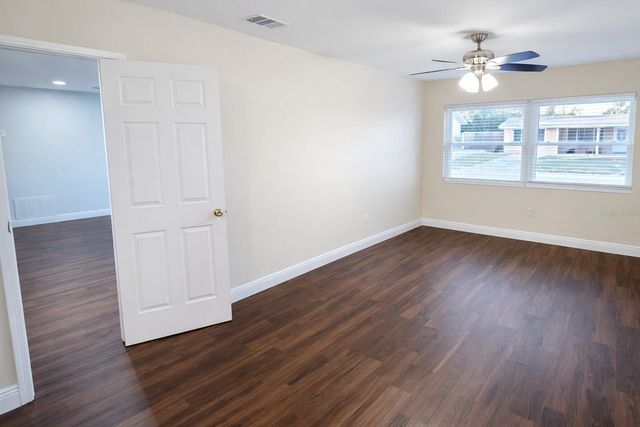 1105 CONNECTICUT ROAD, Tarpon Springs, FL 34689