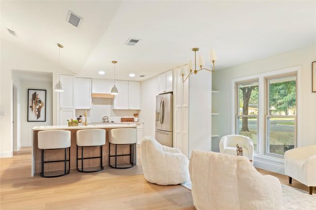 12001 Mossbrook CV, Austin, TX 78750