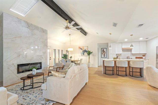 12001 Mossbrook CV, Austin, TX 78750