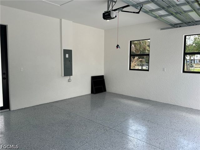 2657 2nd AVE SE, Naples, FL 34117
