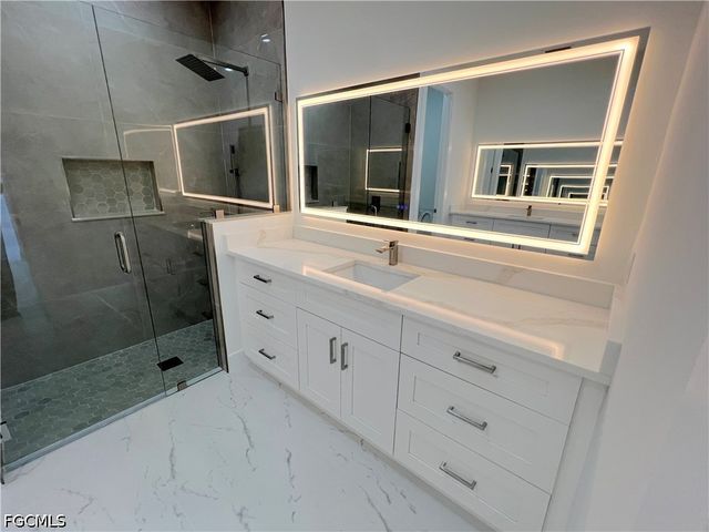 2657 2nd AVE SE, Naples, FL 34117