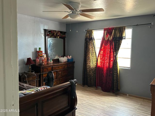 3117 W ROMA Avenue, Phoenix, AZ 85017