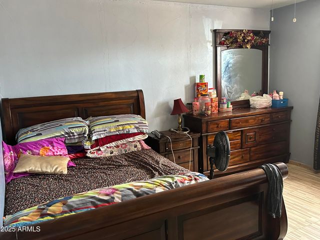 3117 W ROMA Avenue, Phoenix, AZ 85017