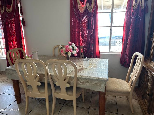 3117 W ROMA Avenue, Phoenix, AZ 85017