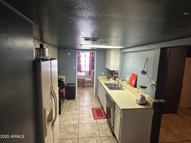 3117 W ROMA Avenue, Phoenix, AZ 85017