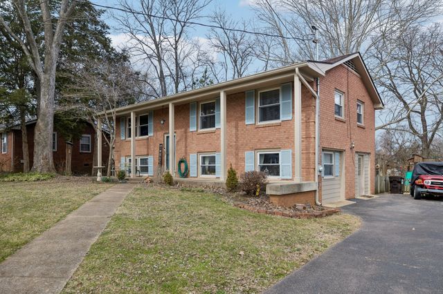 139 Bailey Collins Dr, Smyrna, TN 37167