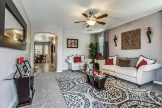7364 Norte Portugal Lane, El Paso, TX 79934