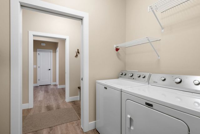 1311 Heights Court, Bettendorf, IA 52722