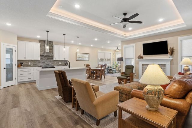 1311 Heights Court, Bettendorf, IA 52722