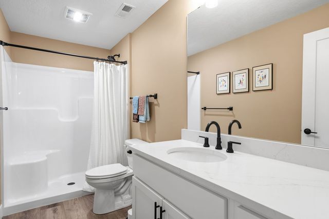 1311 Heights Court, Bettendorf, IA 52722