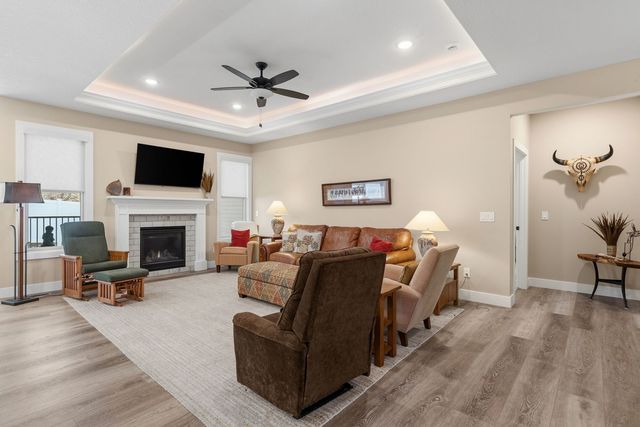 1311 Heights Court, Bettendorf, IA 52722