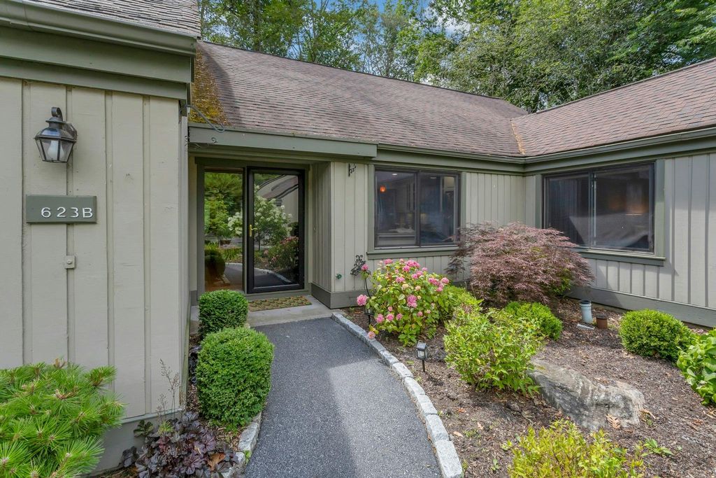 623 Heritage Hills B, Somers, NY 10589