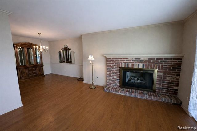 38984 Golfview Drive, Clinton Township, MI 48038