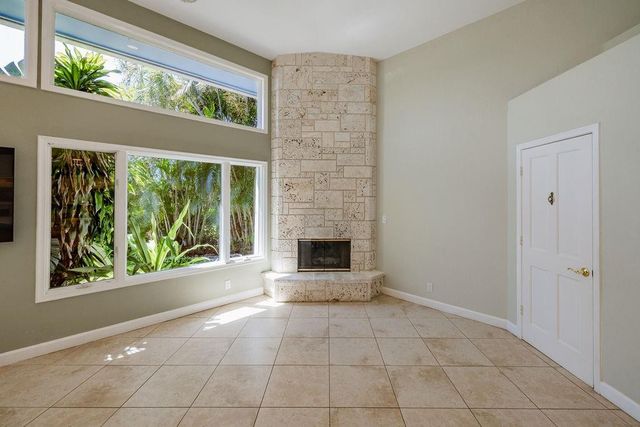 2432 NE 22nd Avenue, Lighthouse Point, FL 33064