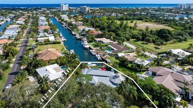 2432 NE 22nd Avenue, Lighthouse Point, FL 33064