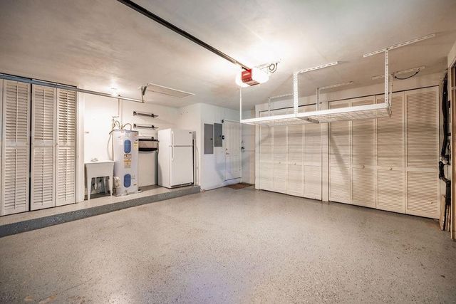 2432 NE 22nd Avenue, Lighthouse Point, FL 33064