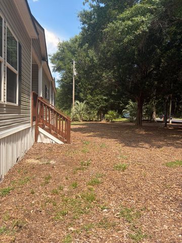 5808 Savannah Highway, Ravenel, SC 29470