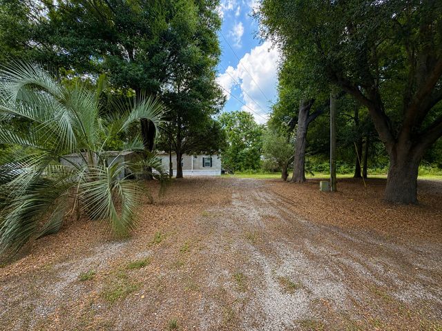 5808 Savannah Highway, Ravenel, SC 29470