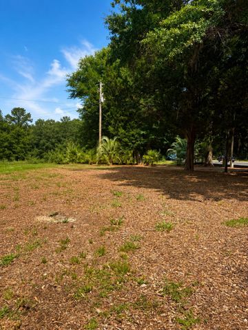 5808 Savannah Highway, Ravenel, SC 29470