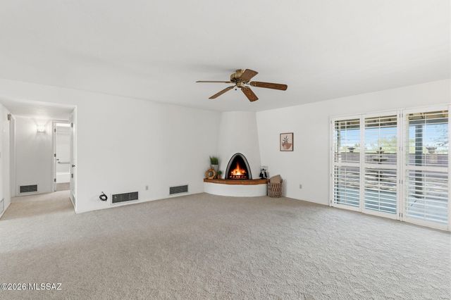 8585 N Via Tioga, Tucson, AZ 85704