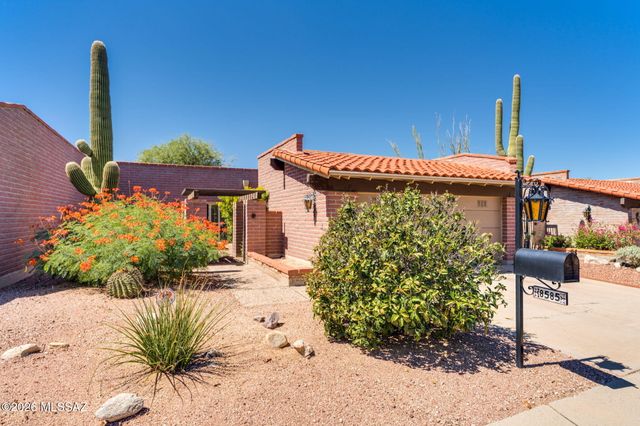 8585 N Via Tioga, Tucson, AZ 85704