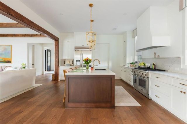 120 Emerson Court, Roswell, GA 30075