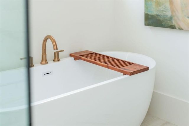 120 Emerson Court, Roswell, GA 30075