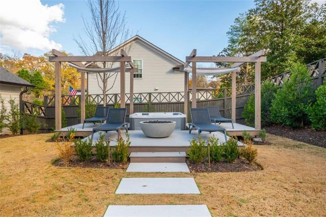 120 Emerson Court, Roswell, GA 30075