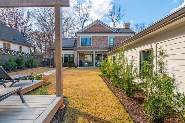 120 Emerson Court, Roswell, GA 30075