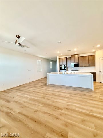 480 Clover Bar Lane, Las Vegas, NV 89138